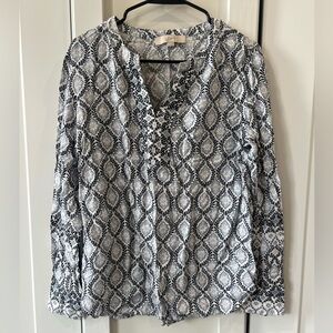 LOFT - Women's Blue/White Patterned Top